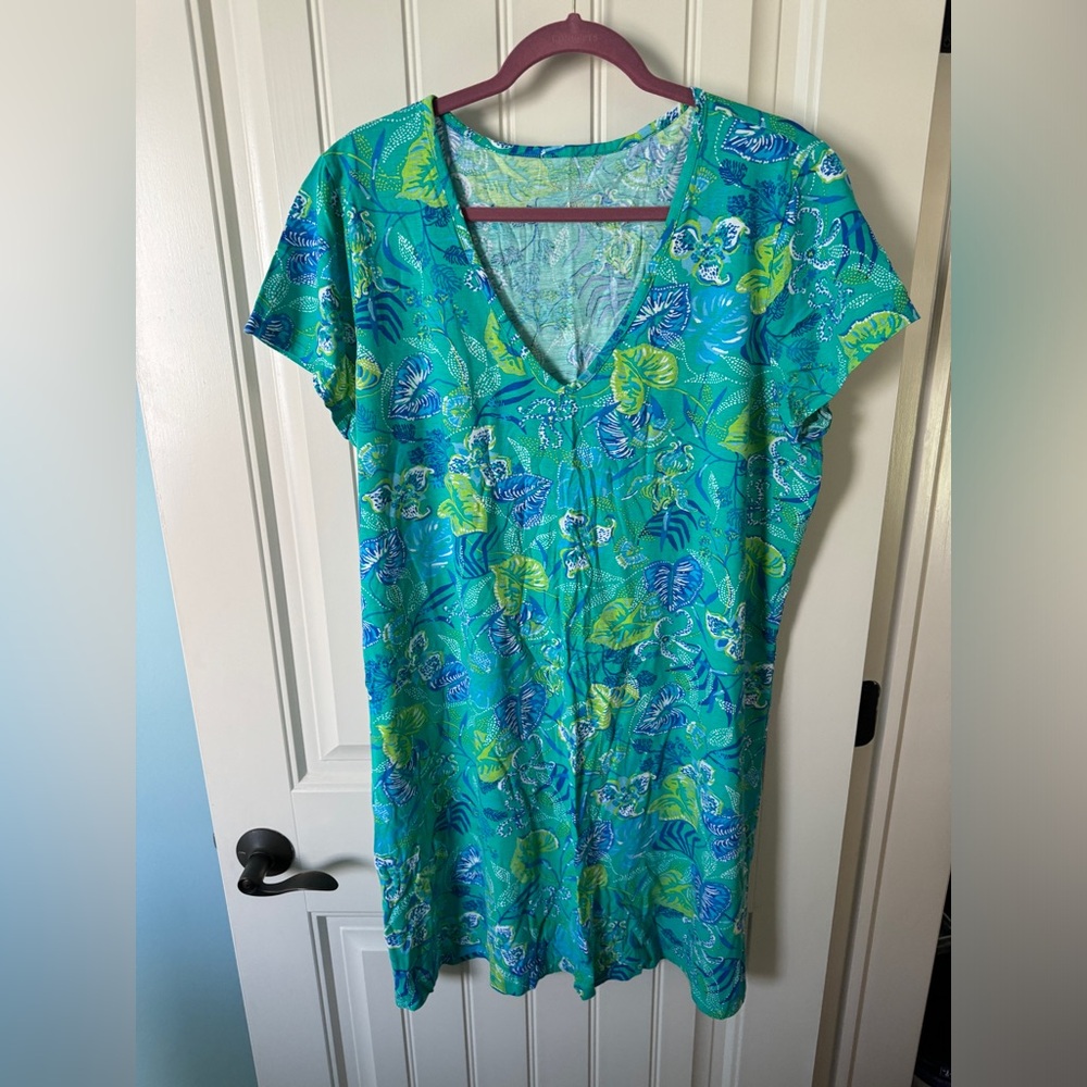 Lilly Pulitzer t-shirt dress!